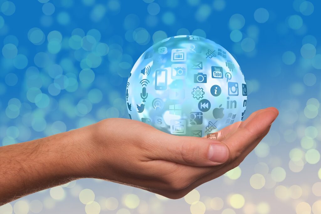 social media, icon, hand, keep, present, presentation, bokeh, soap bubble, networking, online, internet, symbols, www, web, worldwide, world wide web, communication, computer science, digital, network, search online, social media, social media, social media, social media, social media